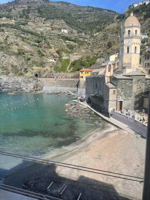 베르나차 Il Mare Alla Finestra 아파트 외부 사진